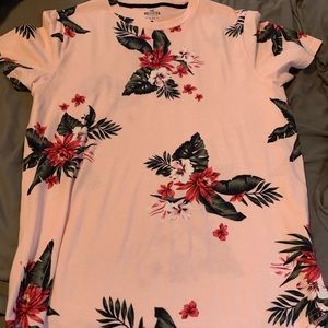 Holister curved hem t shirt